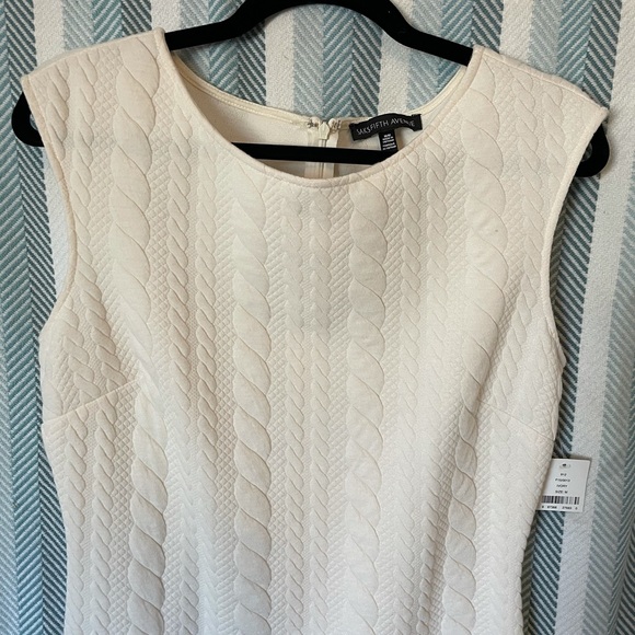 Ivory Bodycon Dress - Picture 2 of 5